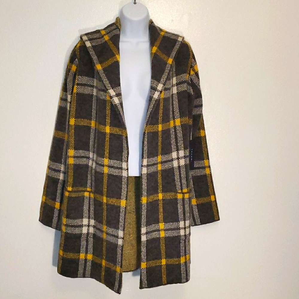 NWOT Tahari long Cardigan for winter.